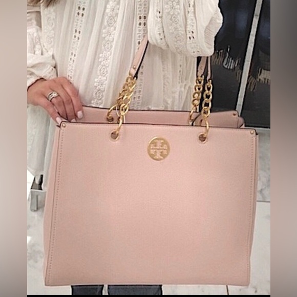 Tory Burch Handbags - Tory Burch Everly pebble grain leather 2 Way tote bag in soft pastel pink color